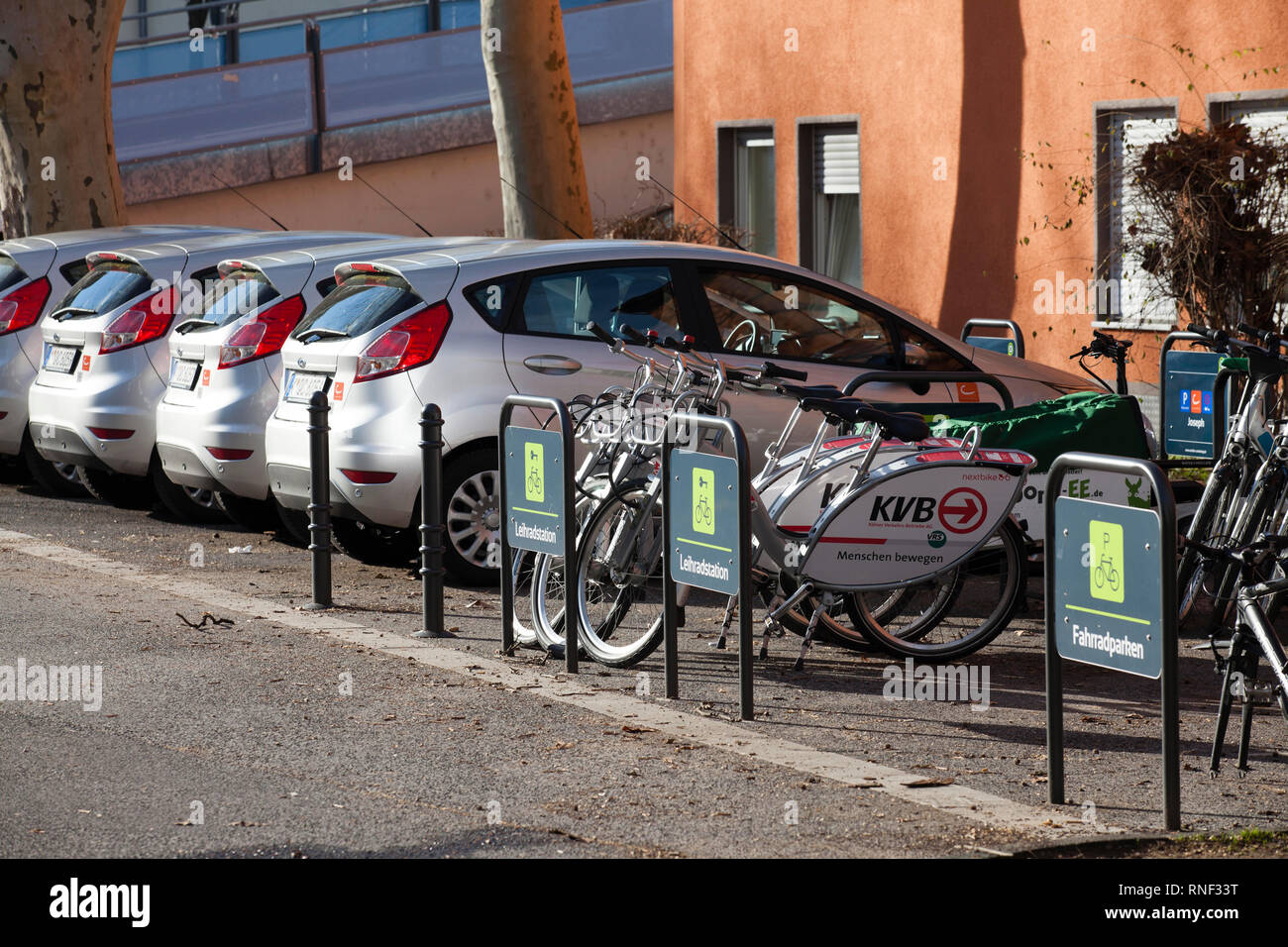 carsharing bus und bahn fahrrad uto