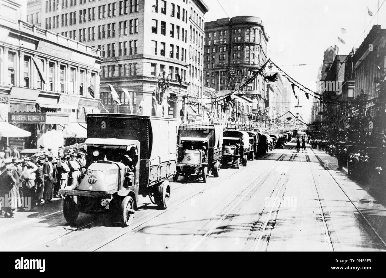 To Test The Feasibility Of Moving Men And Equipment Across The Country On July 7th The Us Army Under The Command Of Lieutenant Colonel Charles W Mcclure Army Motor Transport Corps Led To Test The Feasibility Of Moving Men And Equipment Across The Country On July 7th The Us Army Under The Command Of Lieutenant Colonel Charles W Mcclure Army Motor Transport Corps Led