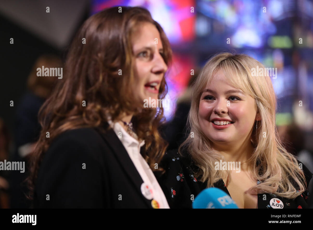 (left to right) Louisa Harland and Nicola Coughlan arrive at the Omniplex Cinema in Londonderry for the Derry Girls premiere ahead of the broadcast of the second series on Channel 4. Stock Photo