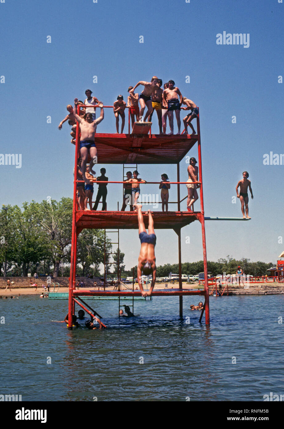 Large Group Children Swimming Pool High Resolution Stock Photography And Images Alamy