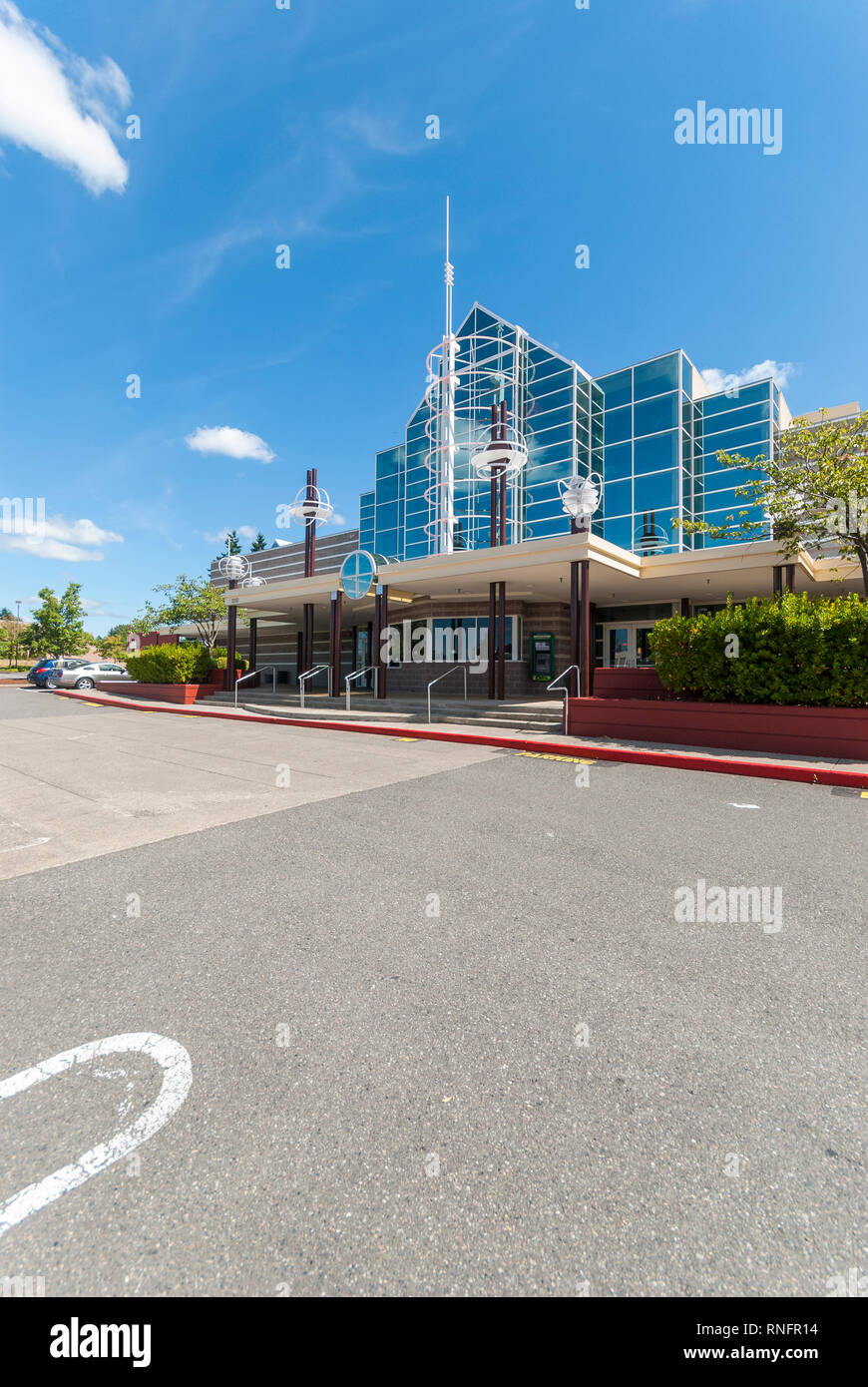 Regal cinemas crossroads 8 hires stock photography and images Alamy