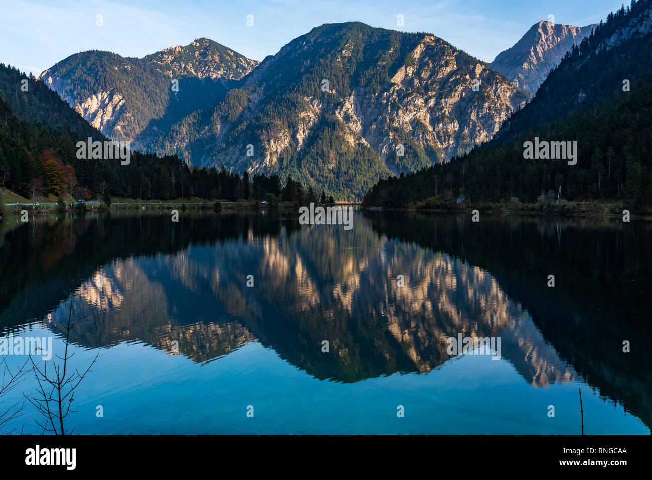 Lake Plansee in the Alps of Austria on a day in autumn Stock Photo - Alamy