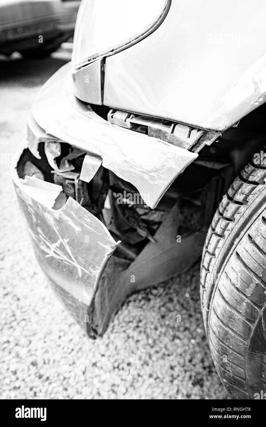Car Crash and Car Damage. Body work and bumper Stock Photo Alamy