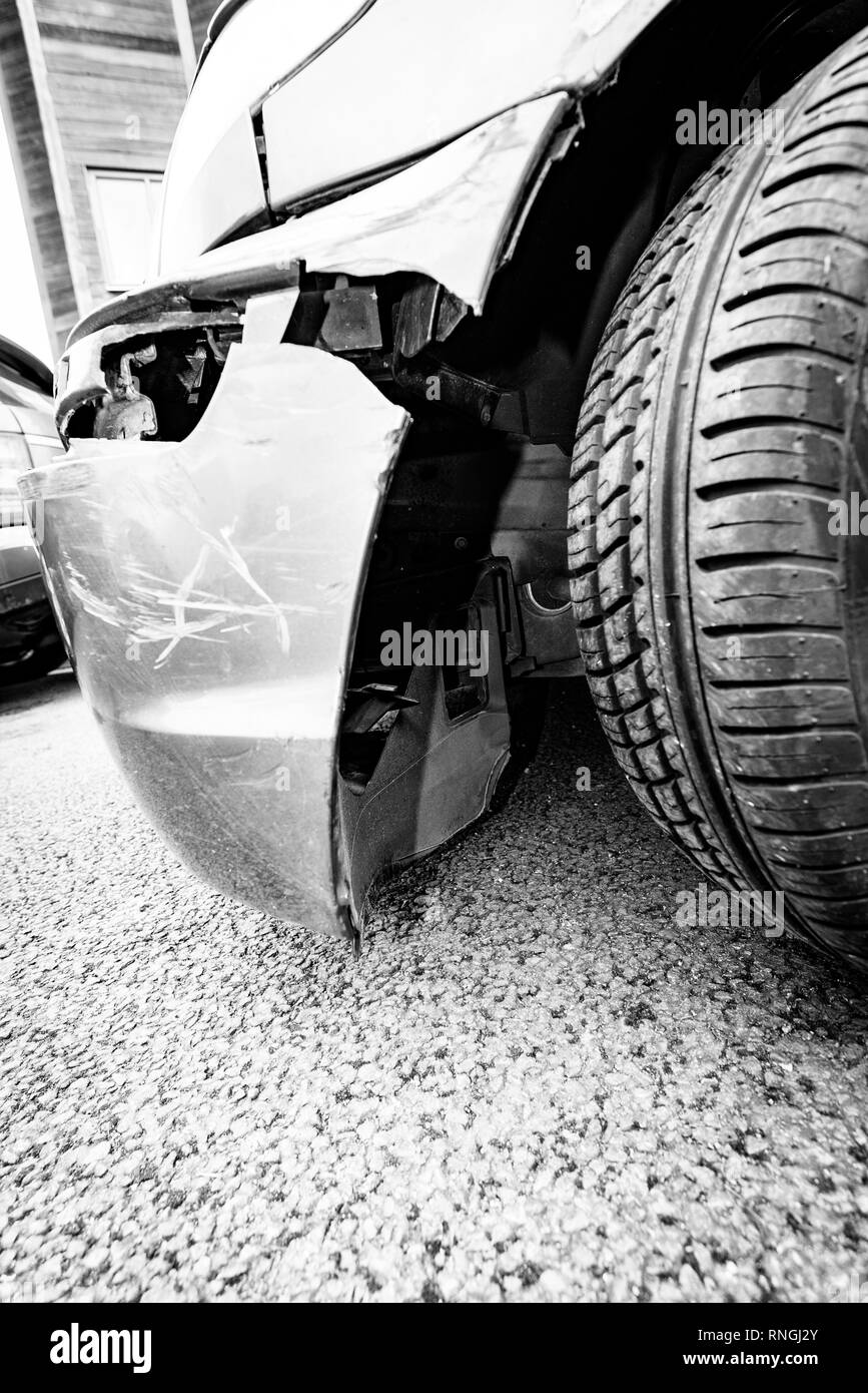 Car Crash and Car Damage. Body work and bumper Stock Photo Alamy