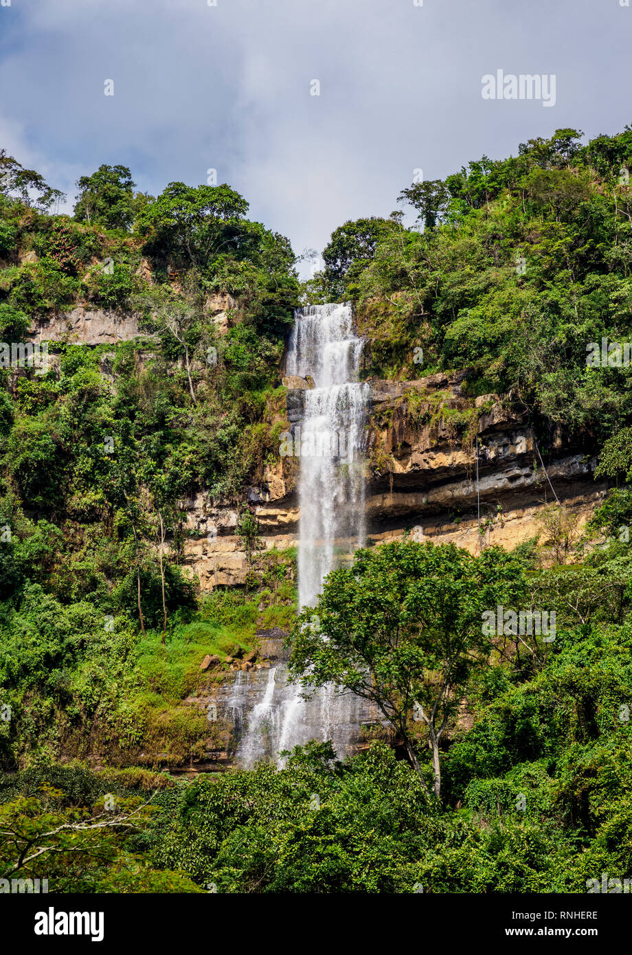 Juan Curi Waterfall near San Gil, Santander Department, Colombia Stock  Photo - Alamy