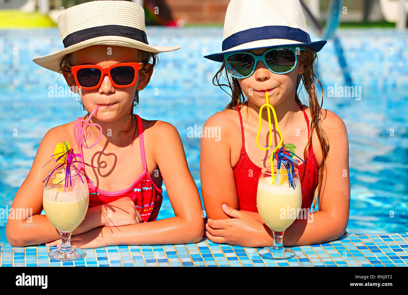 pool party hats