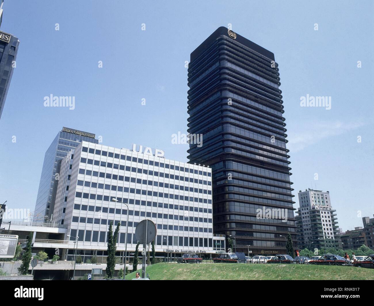 AZCA EDIFICIOS DE LA U.A.P. Y BANCO DE BILBAO. Location: AZCA. SPAIN ...