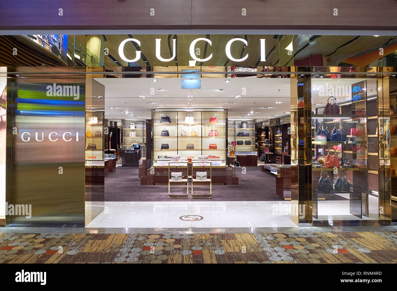 Gucci Singapore High Resolution Stock Photography and Images - Alamy