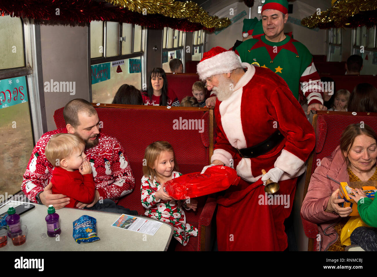 Santa special train hi-res stock photography and images - Alamy
