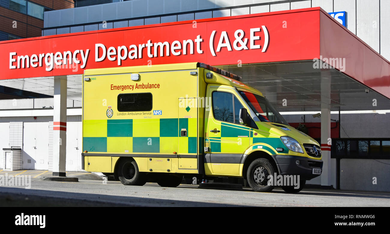 A&E accident and emergency department London NHS national health service ambulance outside healthcare entrance hospital building Lambeth England UK Stock Photo