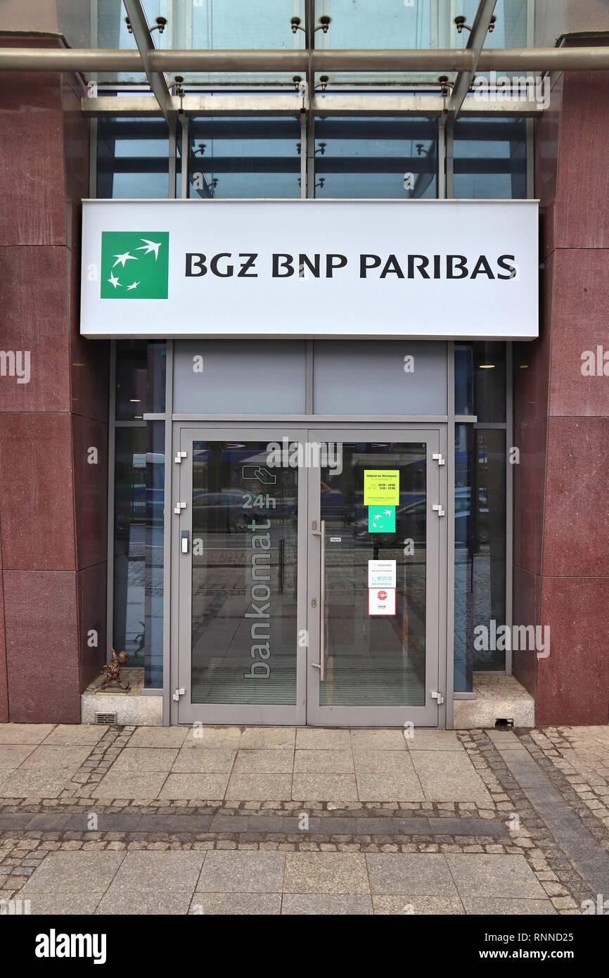 WROCLAW, POLAND - MAY 11, 2018: BGZ BNP Paribas bank branch in Wroclaw,  Poland. There are 36 banking companies present in Poland (2018 Stock Photo  - Alamy
