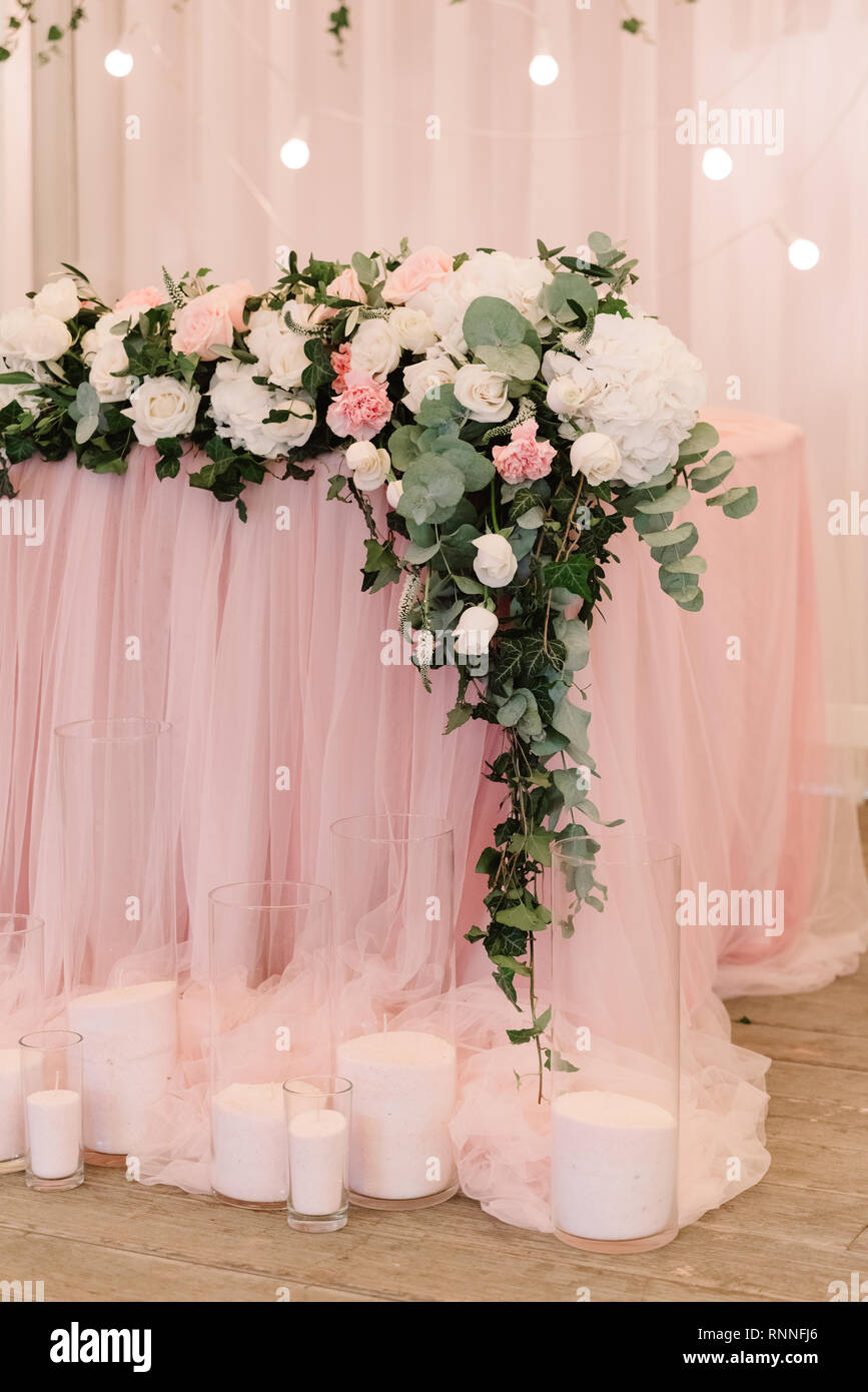 fresh flower arrangements for weddings