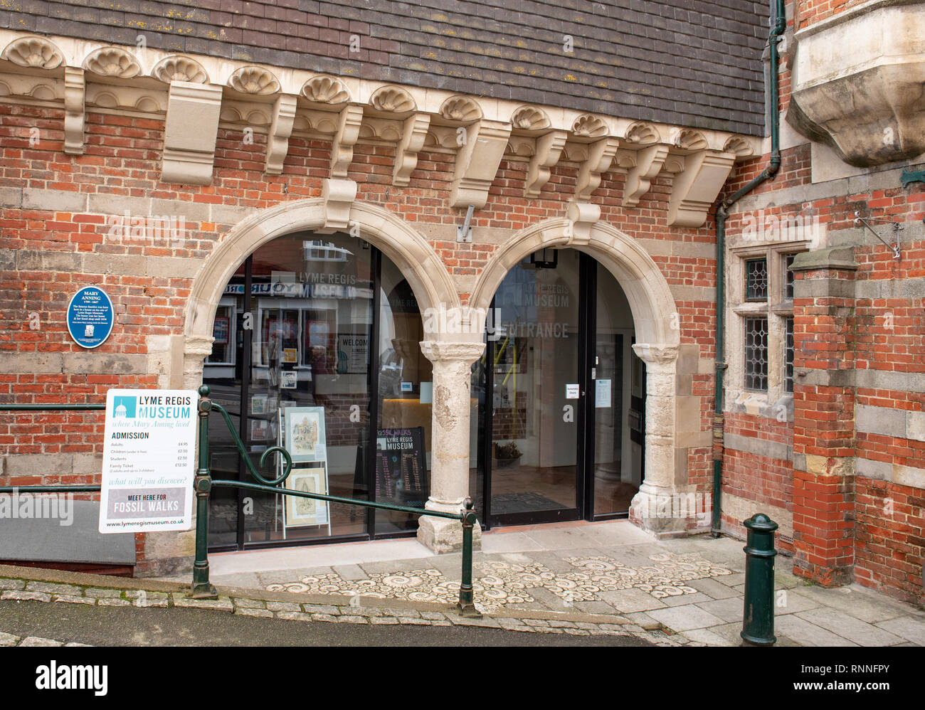 The entrance to Lyme Regis Museum (The Philpot Museum) at Lyme Regis.  The museum is built on the site of the home of famous fossil hunter Mary Anning Stock Photo