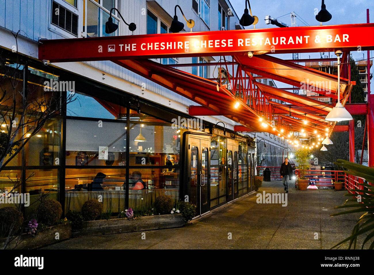 Lonsdale quay hires stock photography and images Alamy