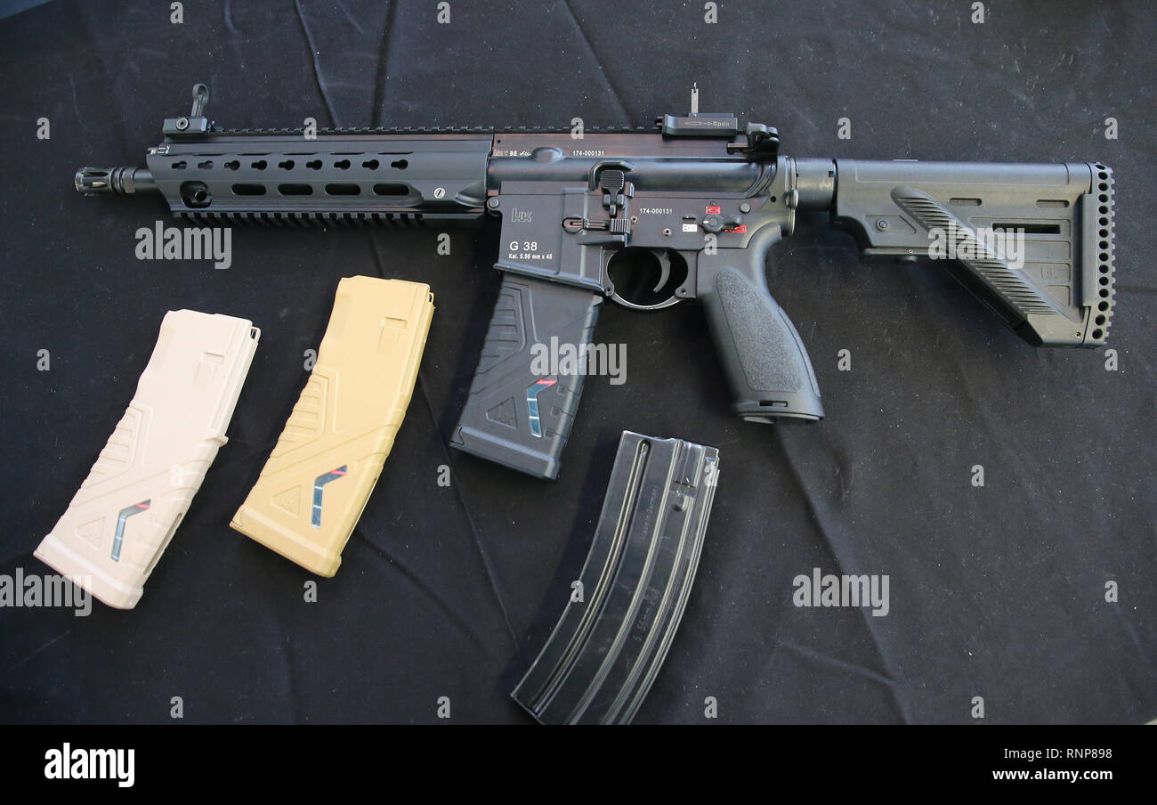 Berlin, Germany. 20th Feb, 2019. A G38 assault rifle from Heckler und Koch  is on display at the 22nd European Police Congress in the Congress Centrum  on Alexanderplatz. Credit: Wolfgang Kumm/dpa/Alamy Live