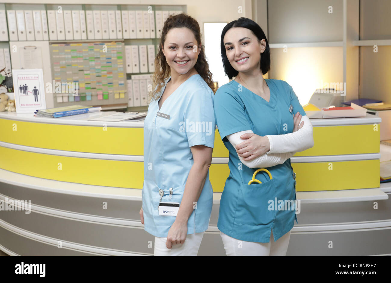 Berlin, Germany. 20th Feb, 2019. The actresses Ines Quermann (l) and Mimi Fiedler are photographed during the shooting of the RTL medical series 'Nachtschwestern'. The focus of RTL's in-house production is on the nurses of a Cologne emergency room. Credit: Jörg Carstensen/dpa/Alamy Live News Stock Photo