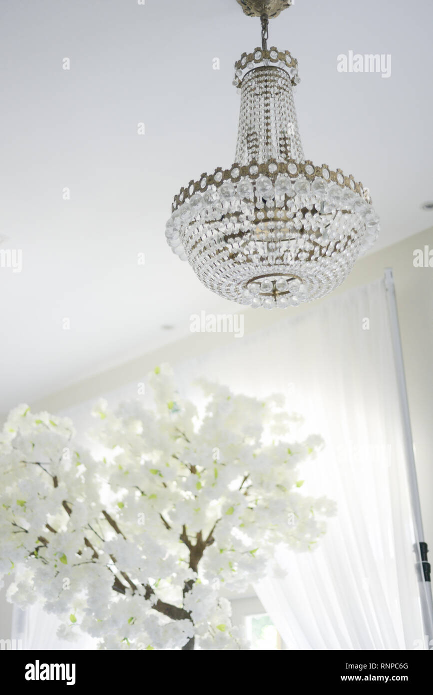 Beautiful Table And Decorations From An Art Deco Themed Wedding