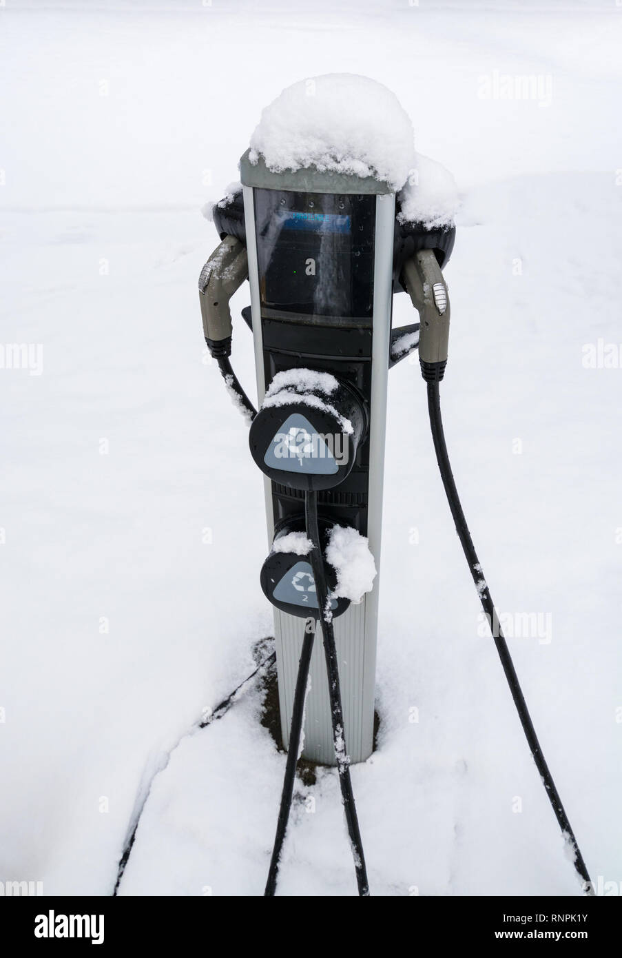 Alternative fuel cars hires stock photography and images Alamy