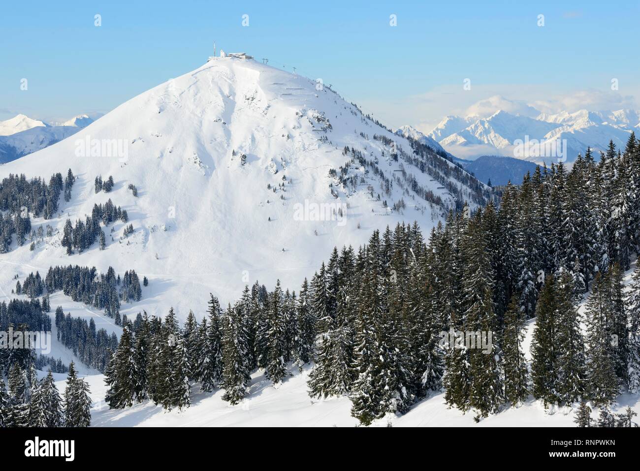 Hohe Salve mountain in winter, ski area Wilder Kaiser-Brixental, Hopfgarten, Brixen im Thale, Tyrol, Austria Stock Photo