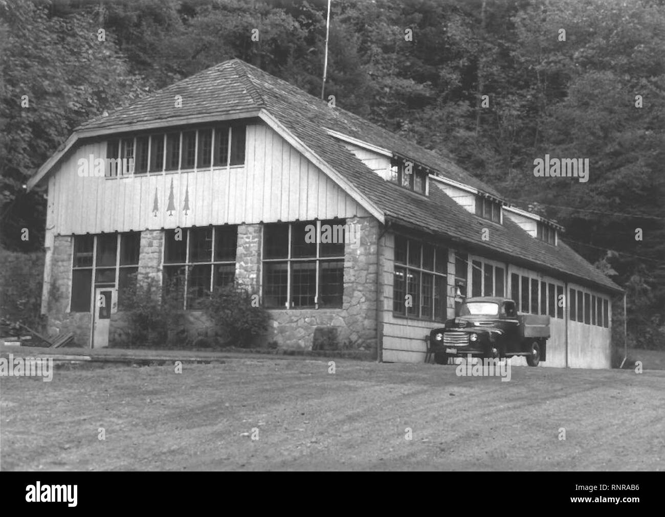 Cascade Locks Work Center, USFS, 1983 Stock Photo Alamy