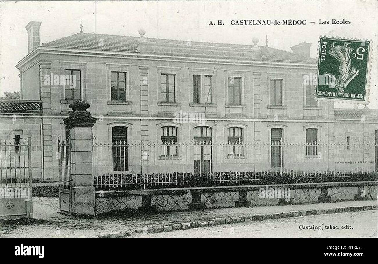 Castelnau-de-Médoc - groupe scolaire 1. Stock Photo