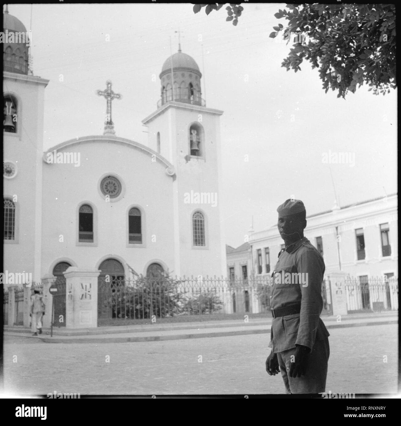 CH-NB - Portugiesisch-Westafrika, Luanda- Kirche - Annemarie Schwarzenbach - SLA-Schwarzenbach-A-5-26-092. Stock Photo