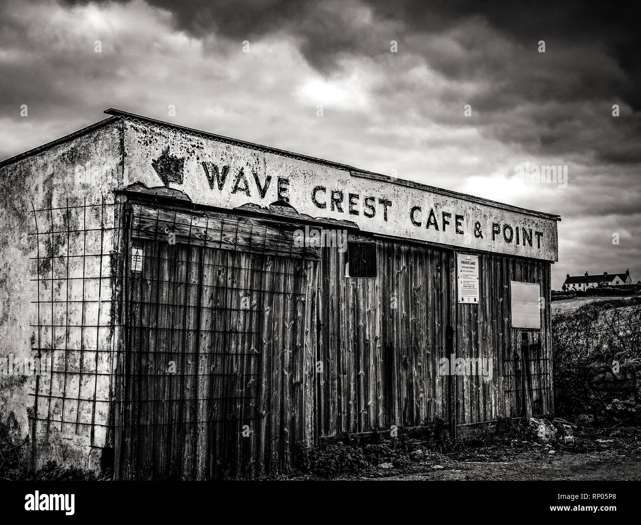 Wave crest cafe on lizard hires stock photography and images Alamy