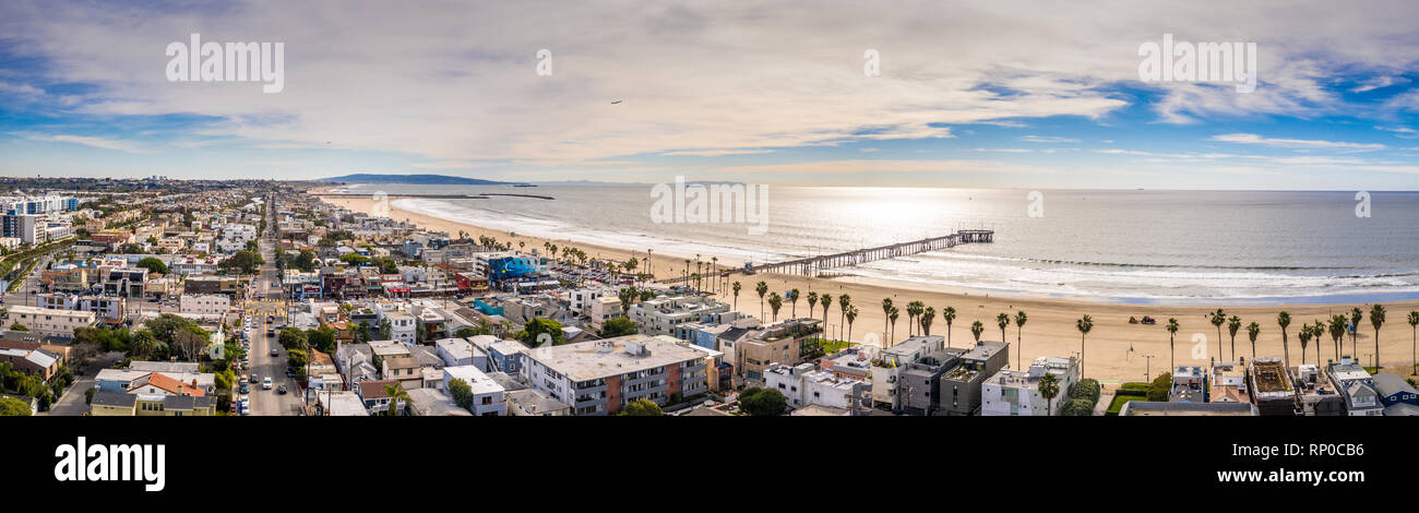 Venice beach to los angeles aerial hi-res stock photography and images ...