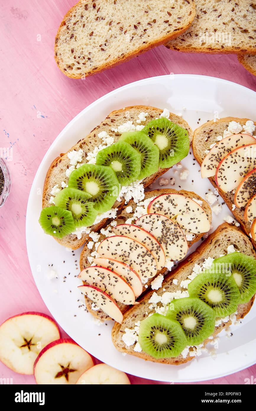 Healthy Breakfast Toasts With Kiwi Apple Cottage Cheese And Chia