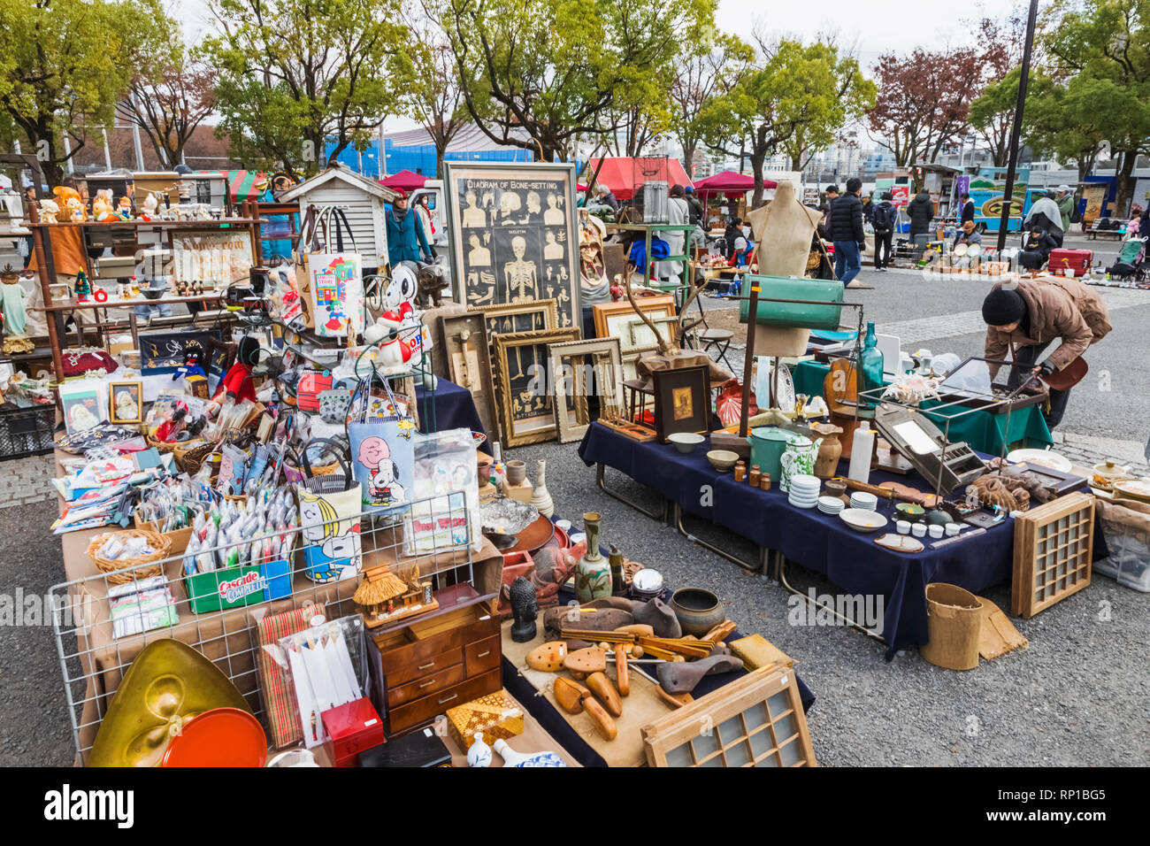 Japan, Honshu, Tokyo, Yoyogi Park, Oedo Antique Market Stock Photo Alamy