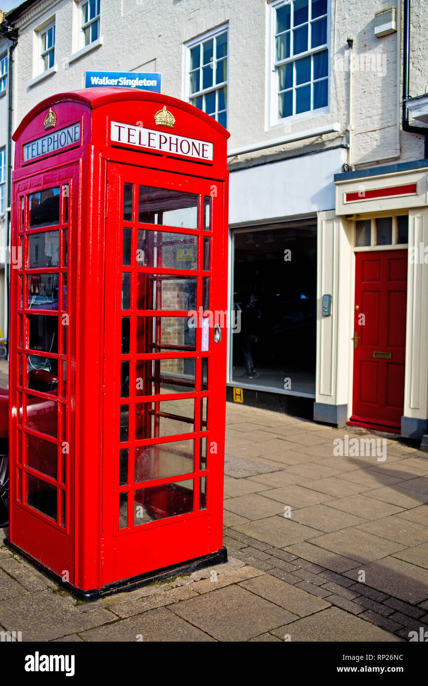 Telephone booth hires stock photography and images Alamy
