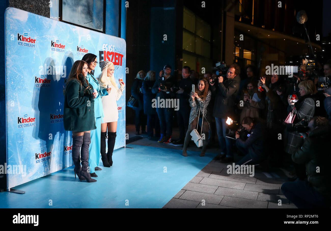 Hamburg, Germany. 20th Feb, 2019. Cathy Hummels (l-r), Verona Pooth and  Daniela Katzenberger at a photo shoot at the opening of the Frozen Ice  Palace. Ferrero and Unilever opened a pop-up store