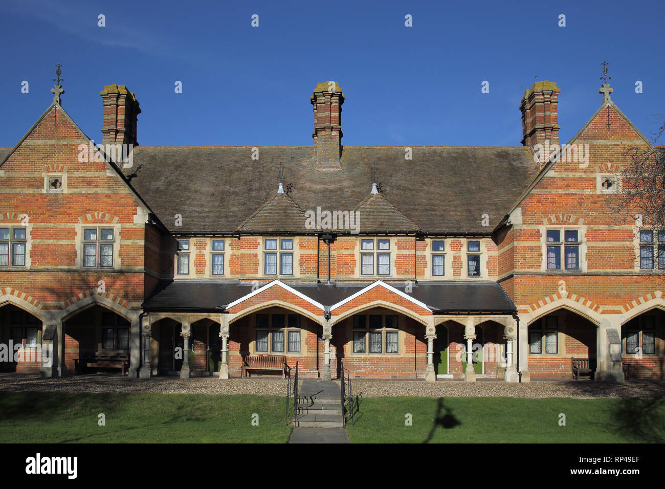 alms houses in the market town of faversham in kent Stock Photo Alamy