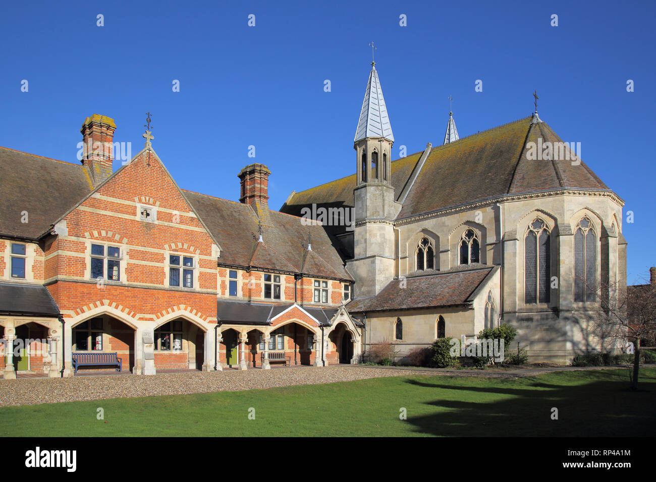 alms houses in the market town of faversham in kent Stock Photo Alamy