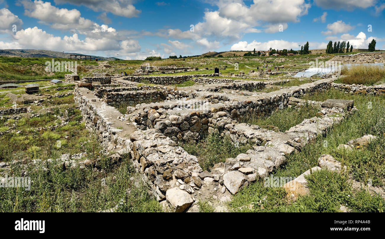 Pictures & Images of Alaca Hoyuk (Alacahoyuk) Hittite archaeological site  Alaca, Çorum Province, Turkey, Also known as Alacahüyük, Aladja-Hoyuk, Euyu Stock Photo