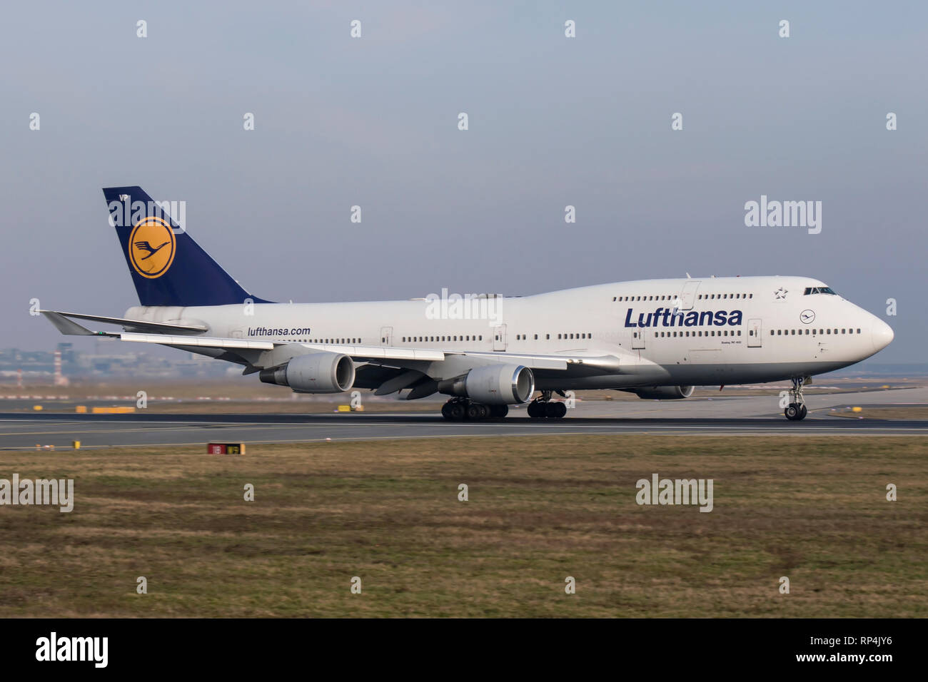 D-ABVP Boeing 747 Jumbo Jet of Lufthansa departing Frankfurt Airport 07/02/2018 Stock Photo