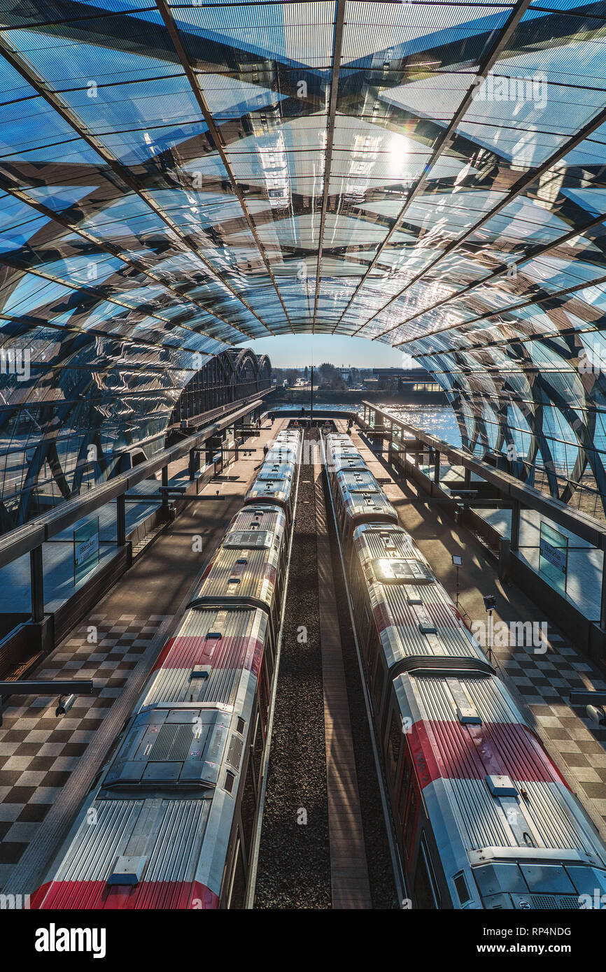 Der Bahnhof Elbbrücken in Hamburg Stock Photo
