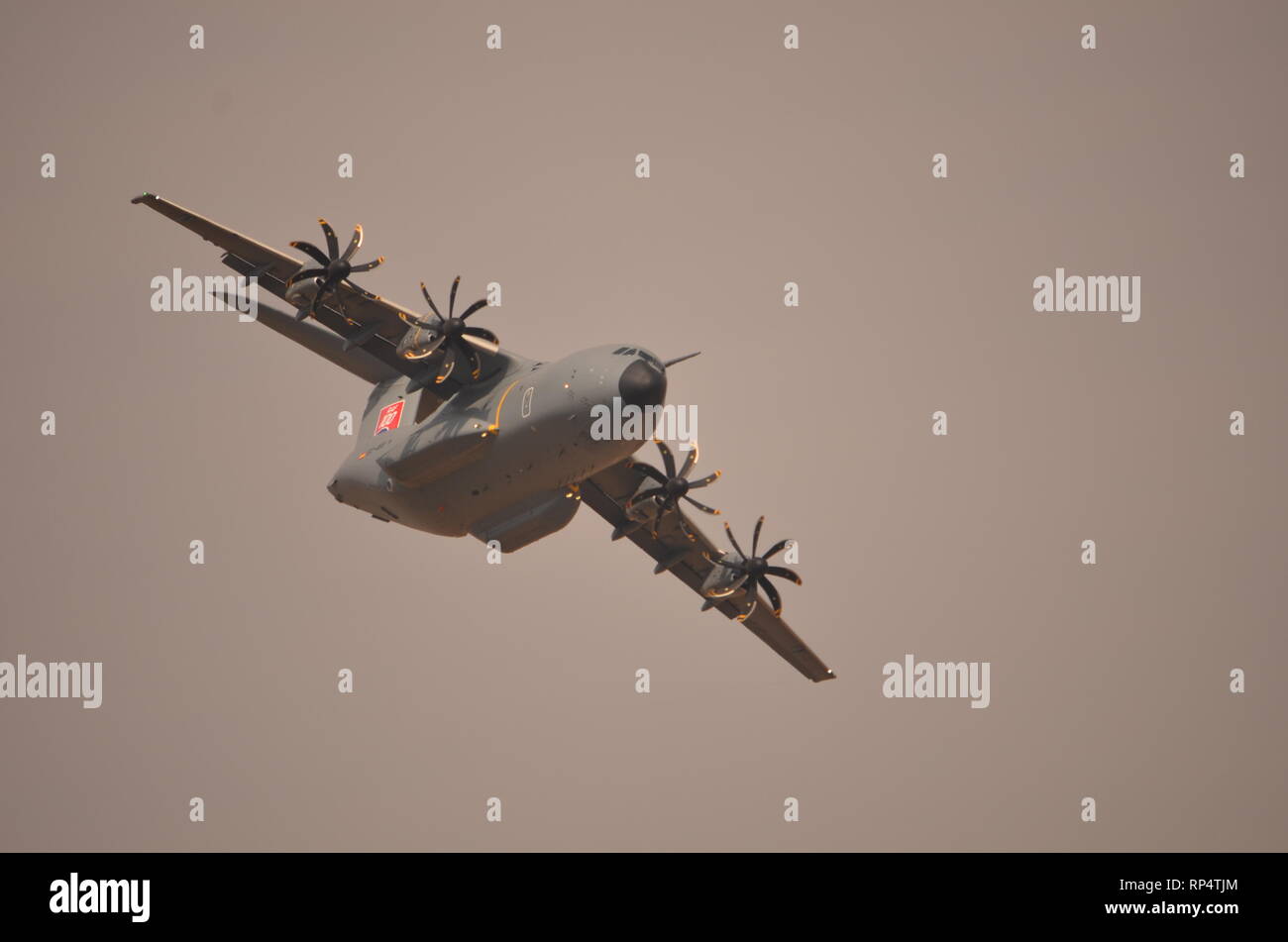 Tactical military transport aircraft hi-res stock photography and ...