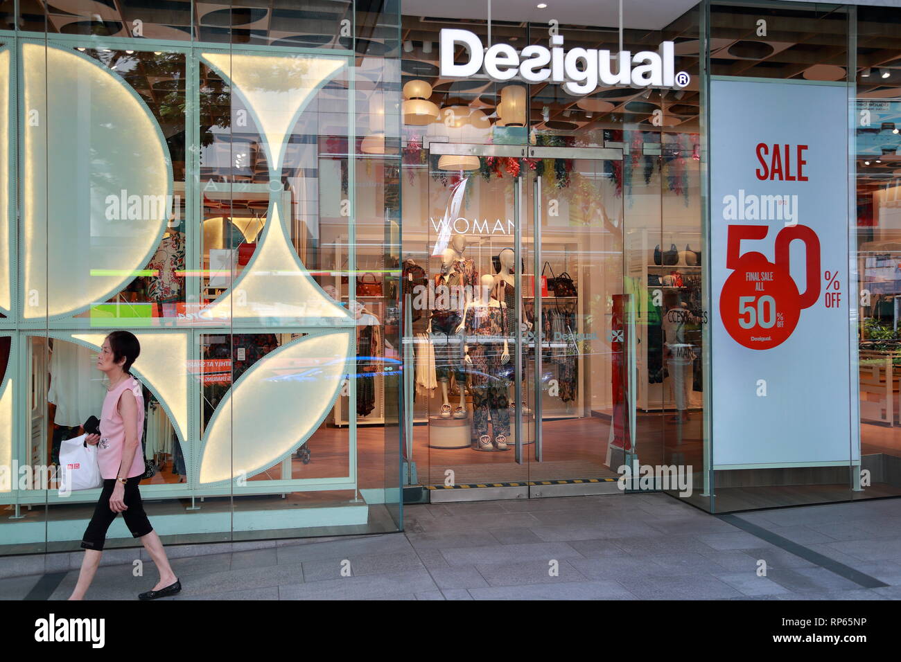 Desigual store in downtown Singapore Stock Photo
