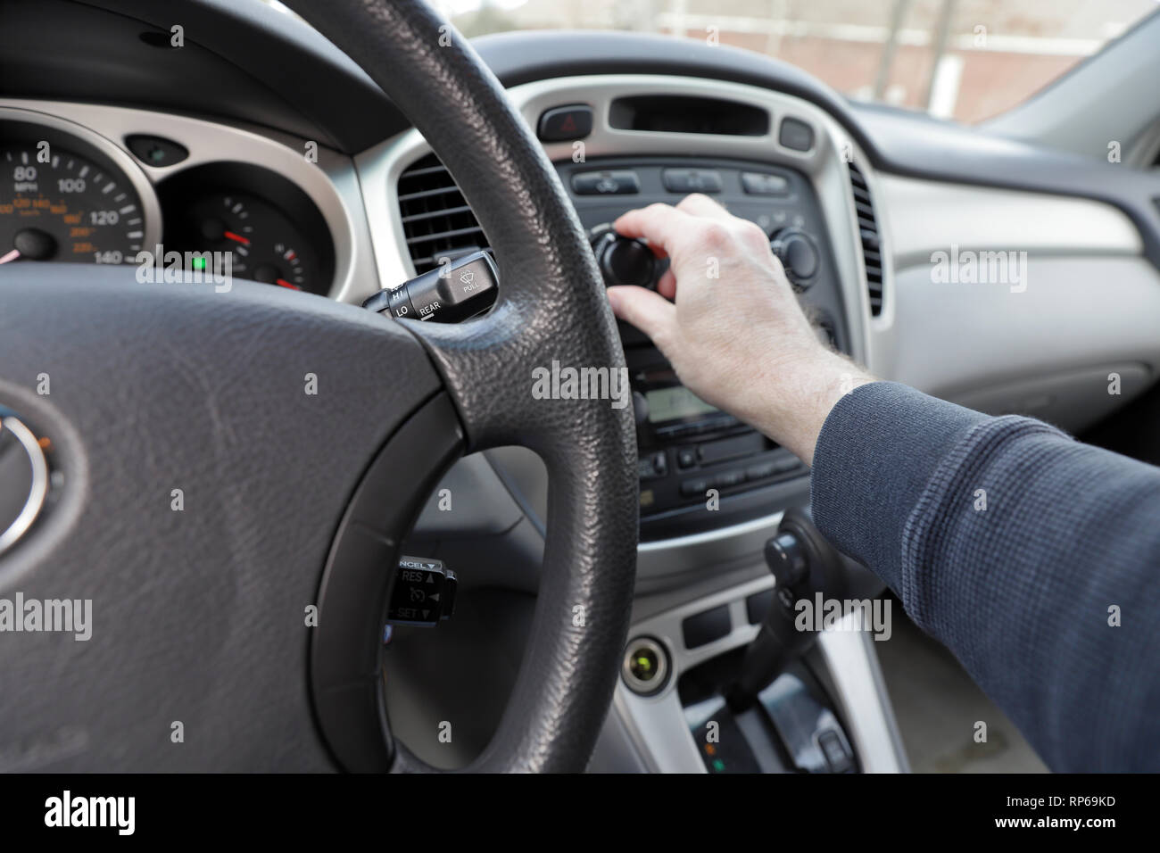 Auto dashboard hires stock photography and images Alamy