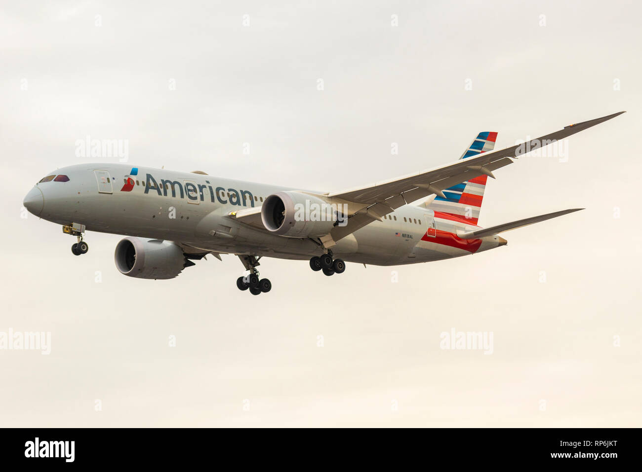American Airlines Boeing 787 Dreamliner N818AL jet airliner plane landing at London Heathrow Airport, UK, in bad weather. 787-8 Stock Photo
