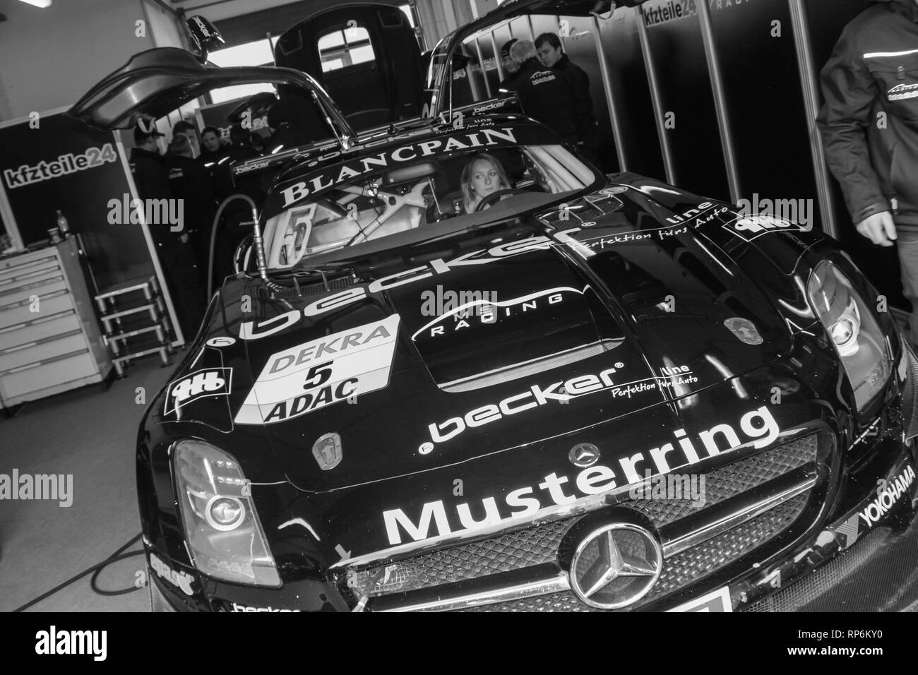 Mercedes Benz Gt High Resolution Stock Photography and Images - Alamy