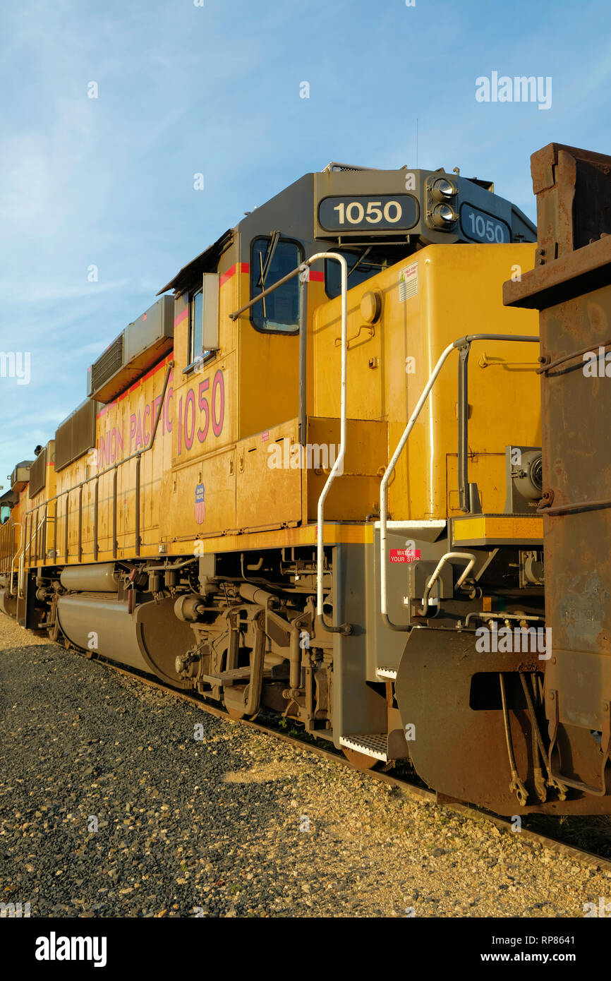 Freight train engine hires stock photography and images Alamy