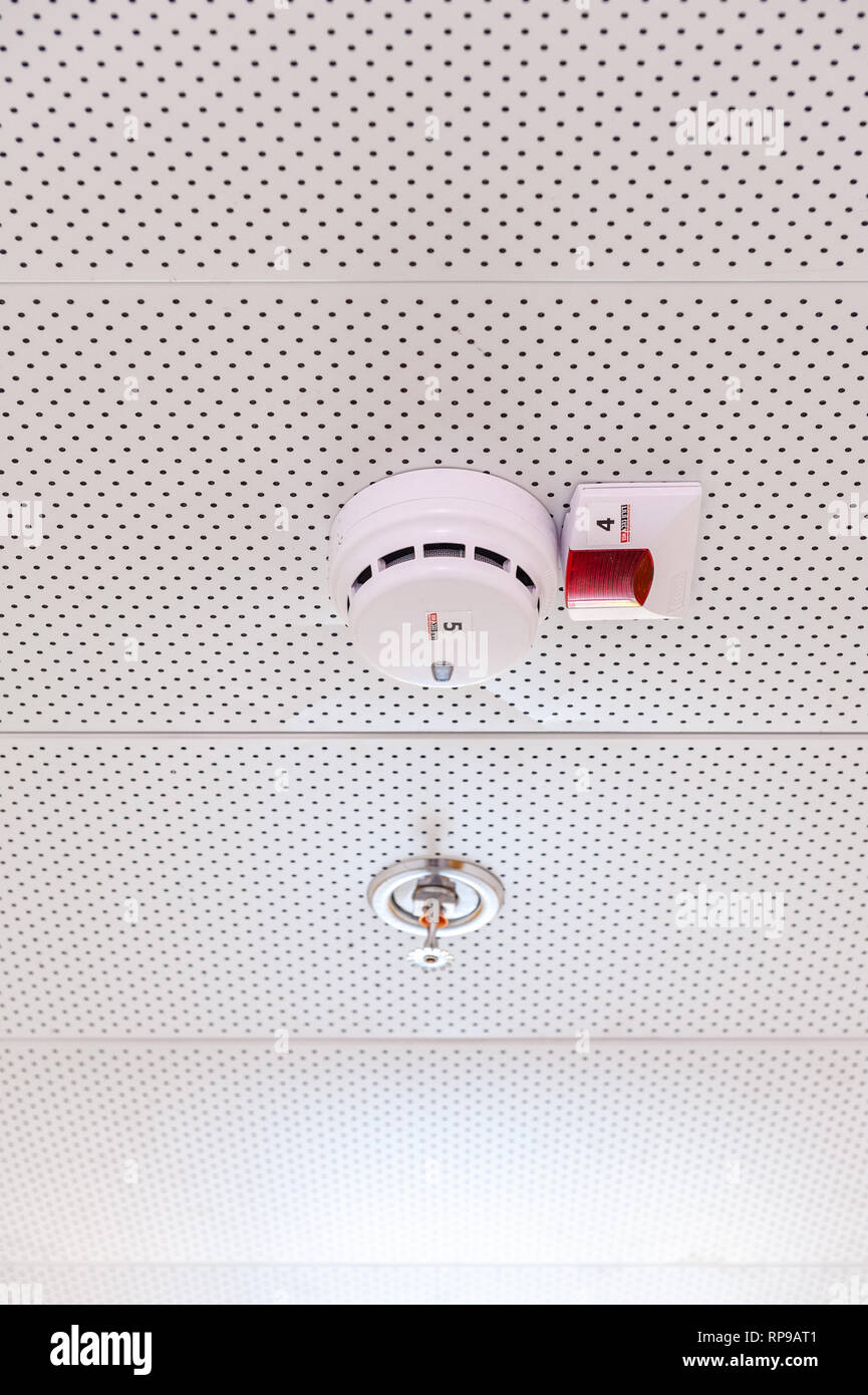 Israel Arava 04 December 2018 Smoke Detector And Sprinkler