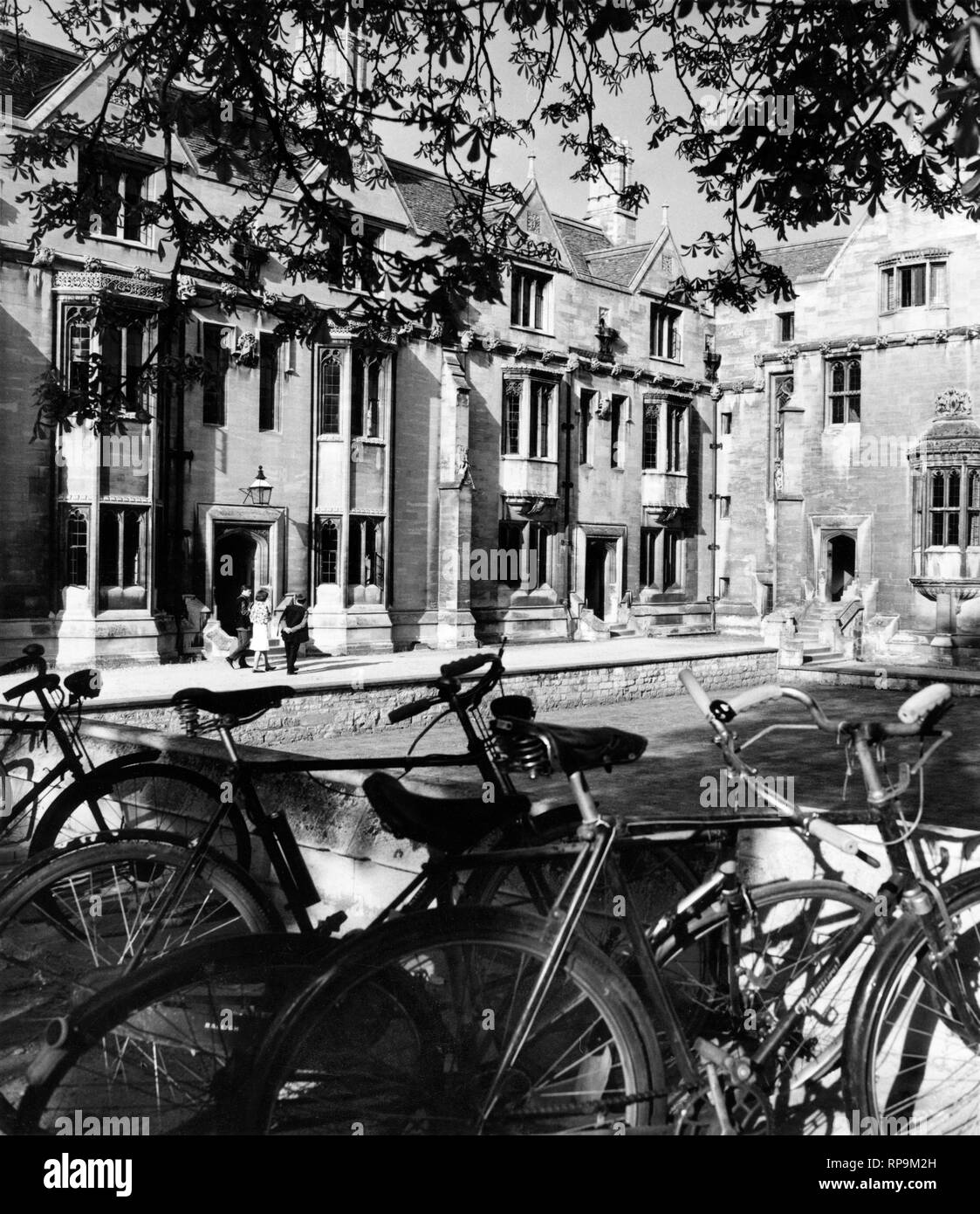 New college oxford Black and White Stock Photos & Images - Alamy