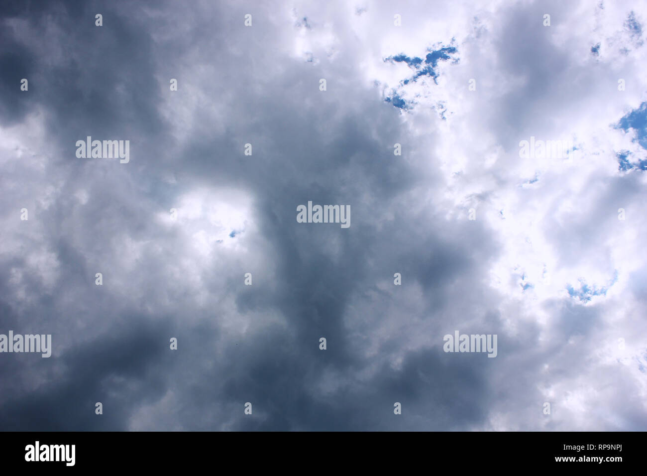 Sky background with clouds Stock Photo - Alamy