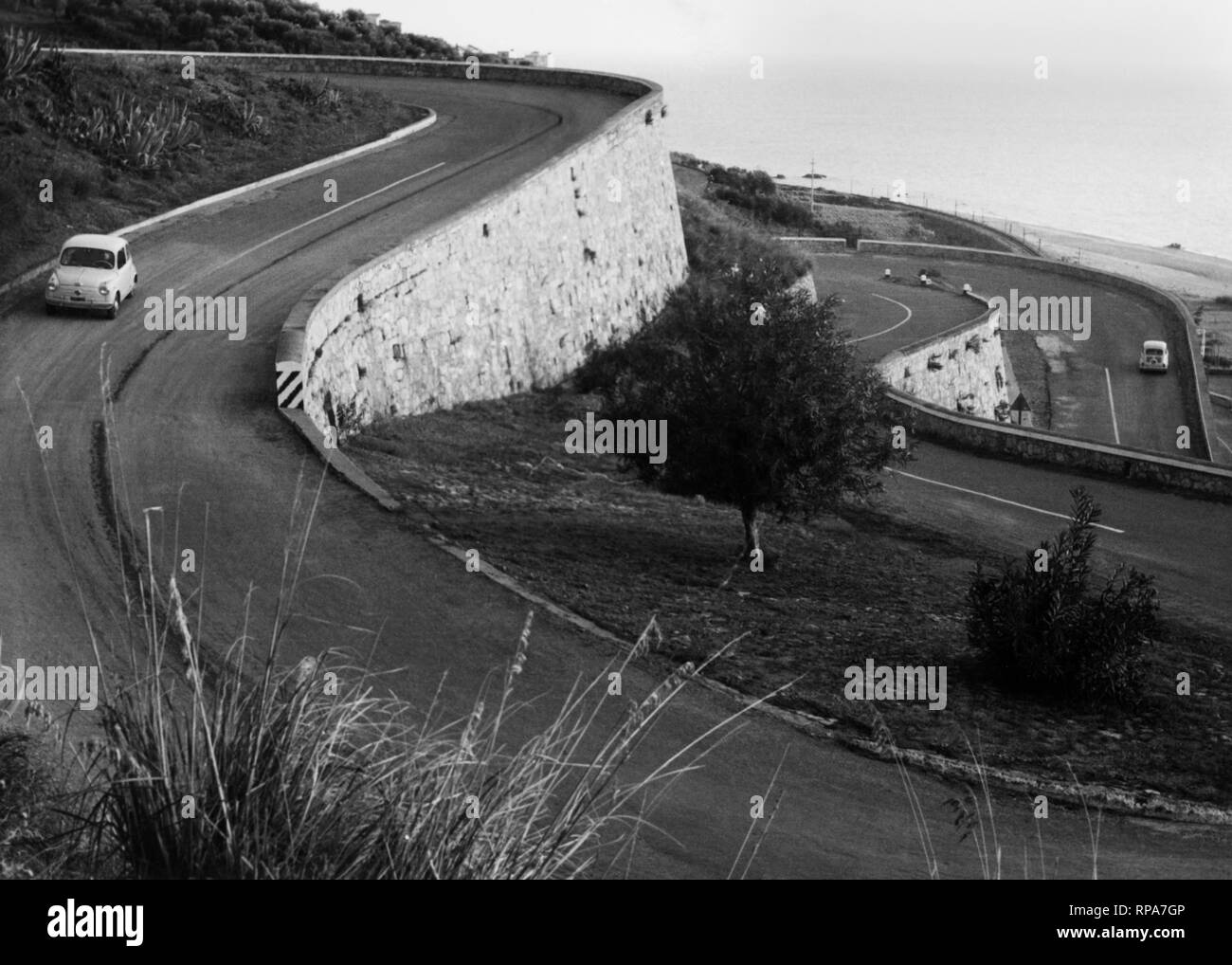Europe, Italy, Calabria, road bends 1940-50 Stock Photo