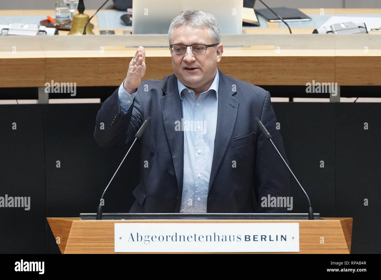 21 February 2019, Berlin: Torsten Schneider of the SPD speaks at a plenary session in the Berlin House of Representatives. He speaks at the current hour 'Clarify the cleaning in Hohenschönhausen - set up a committee of inquiry'. Photo: Jörg Carstensen/dpa Stock Photo