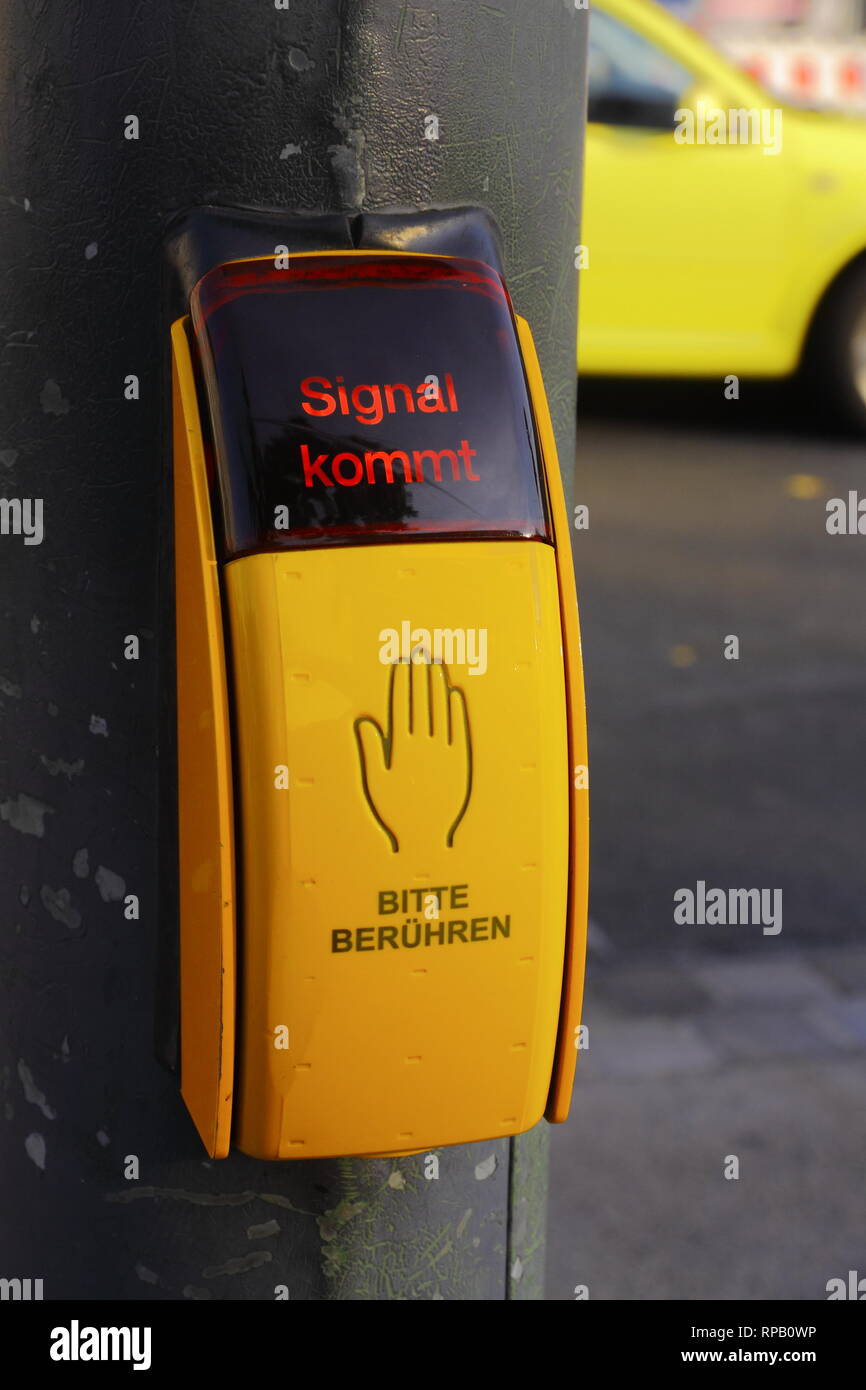 Traffic light button Stock Photo - Alamy