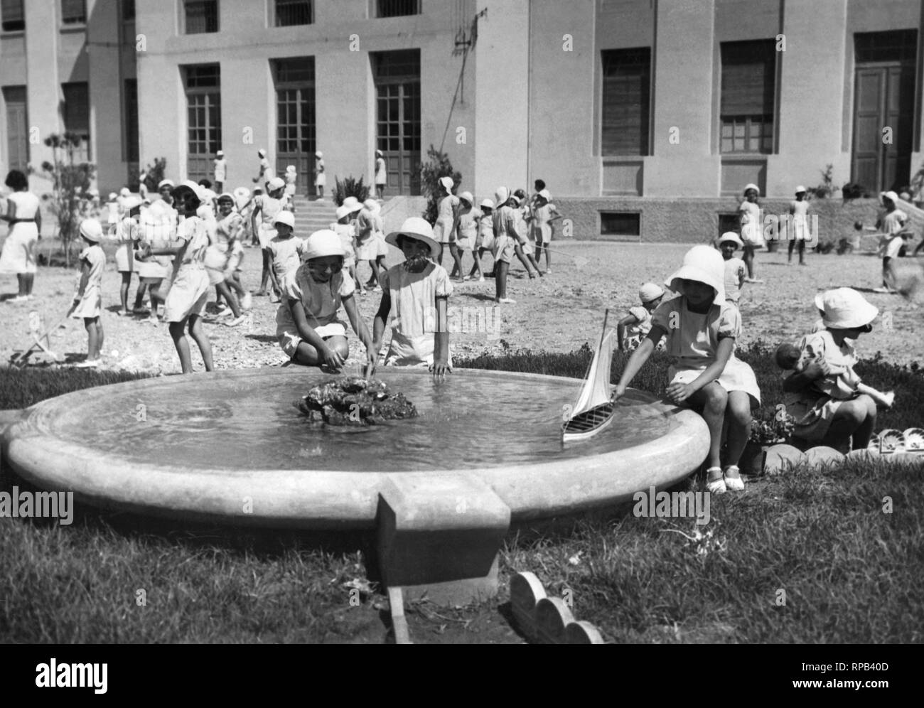 italy, cattolica, cesare balbo summer camp, playtime, 1930 Stock Photo